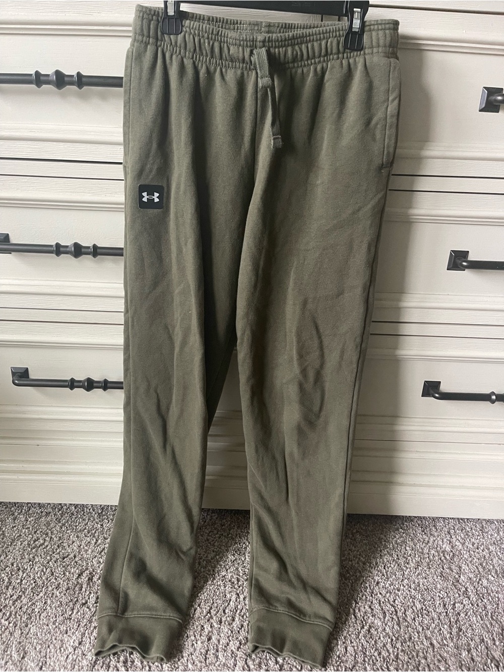 Under Armour Joggers sweatpants size YLG